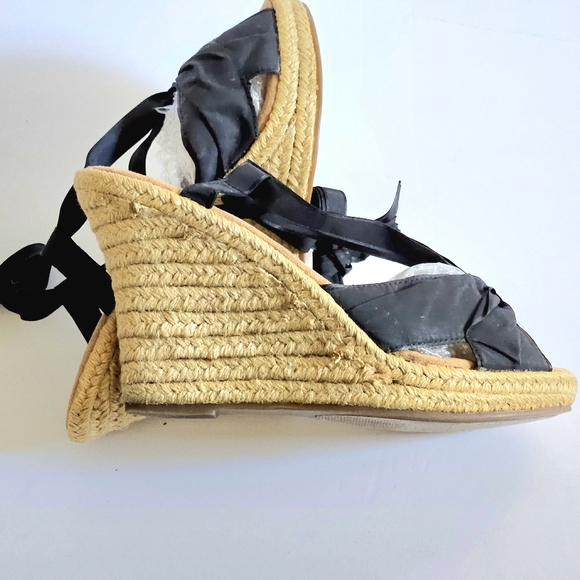 Womens Xhilaration Wrap Around Ankle Black Espadrilles Wedges Shoes Heels Size 8 - Picture 2 of 11
